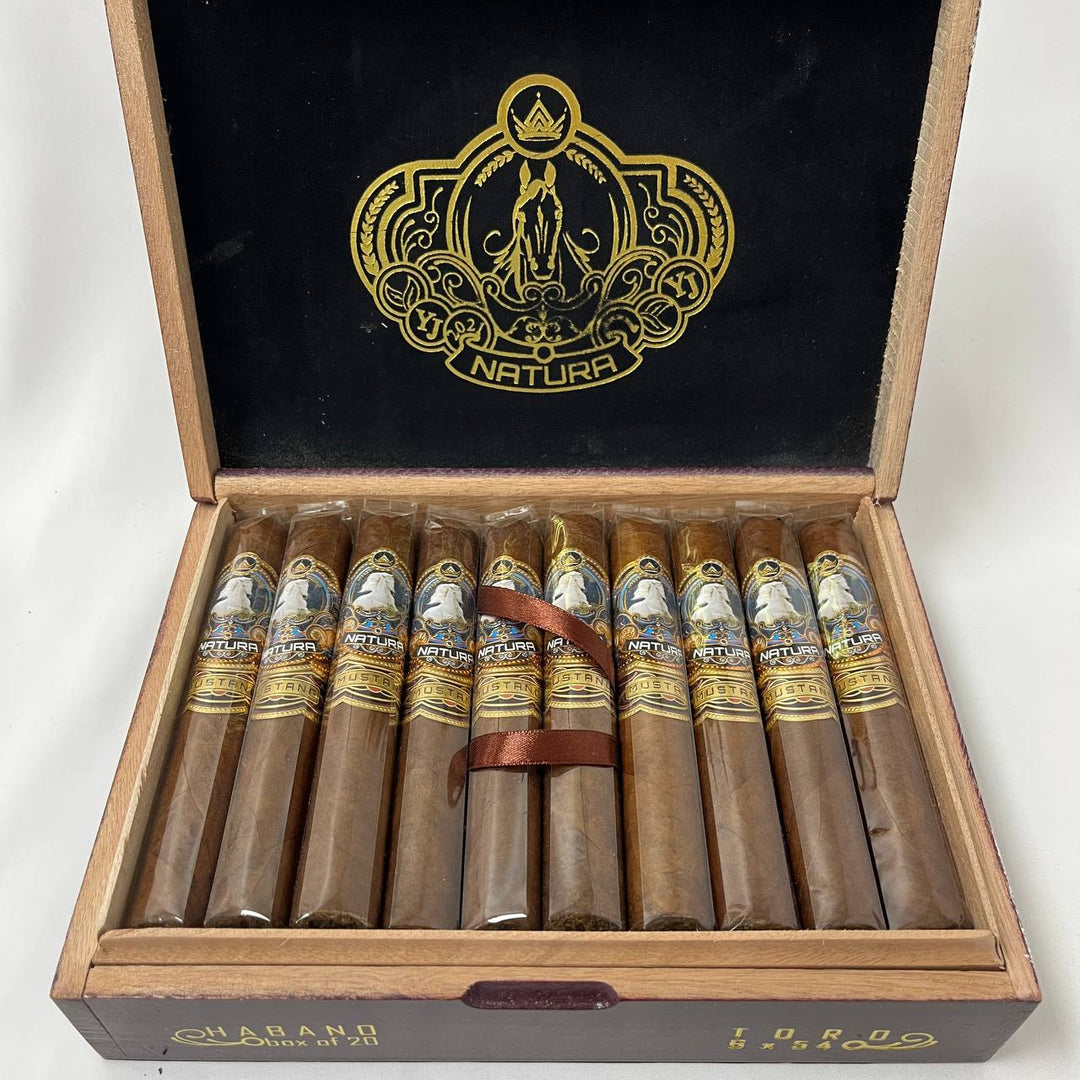 Natura Cigars Mustang Habano Toro