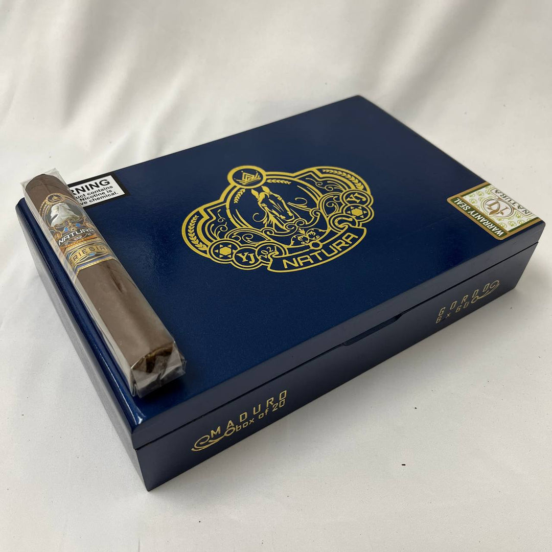 Natura Cigars Friesian Maduro Gordo
