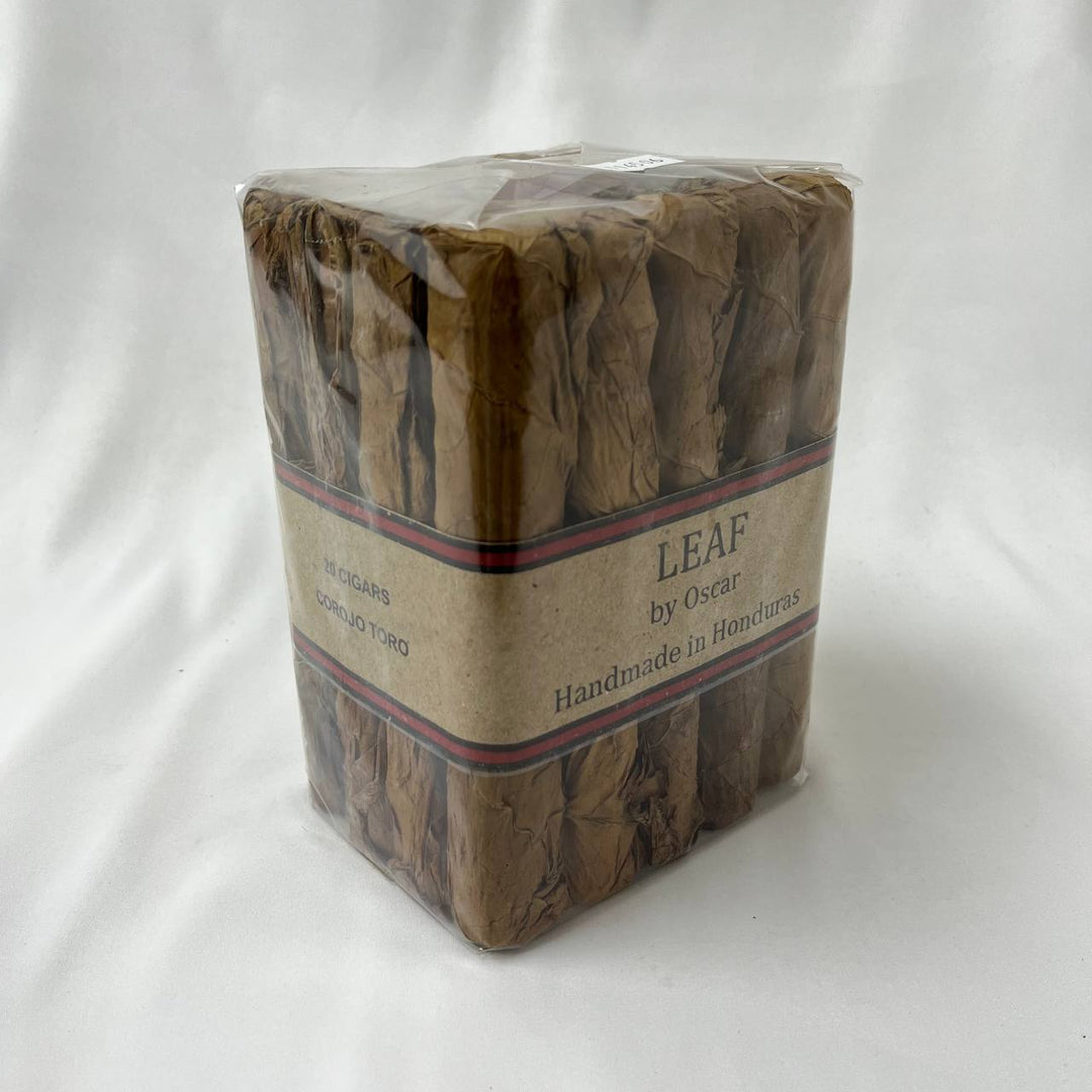 Oscar Leaf Corojo Toro