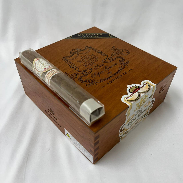 Don Pepin Garcia Serie JJ Toro