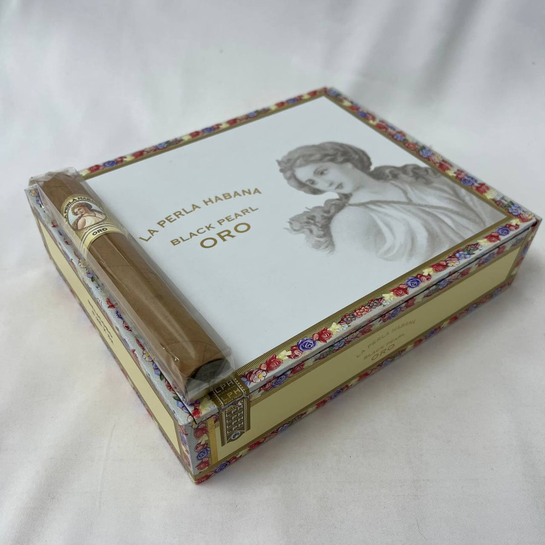 La Perla Habana Black Pearl Oro Belicoso