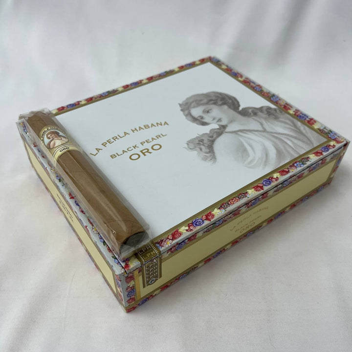 La Perla Habana Black Pearl Oro Belicoso