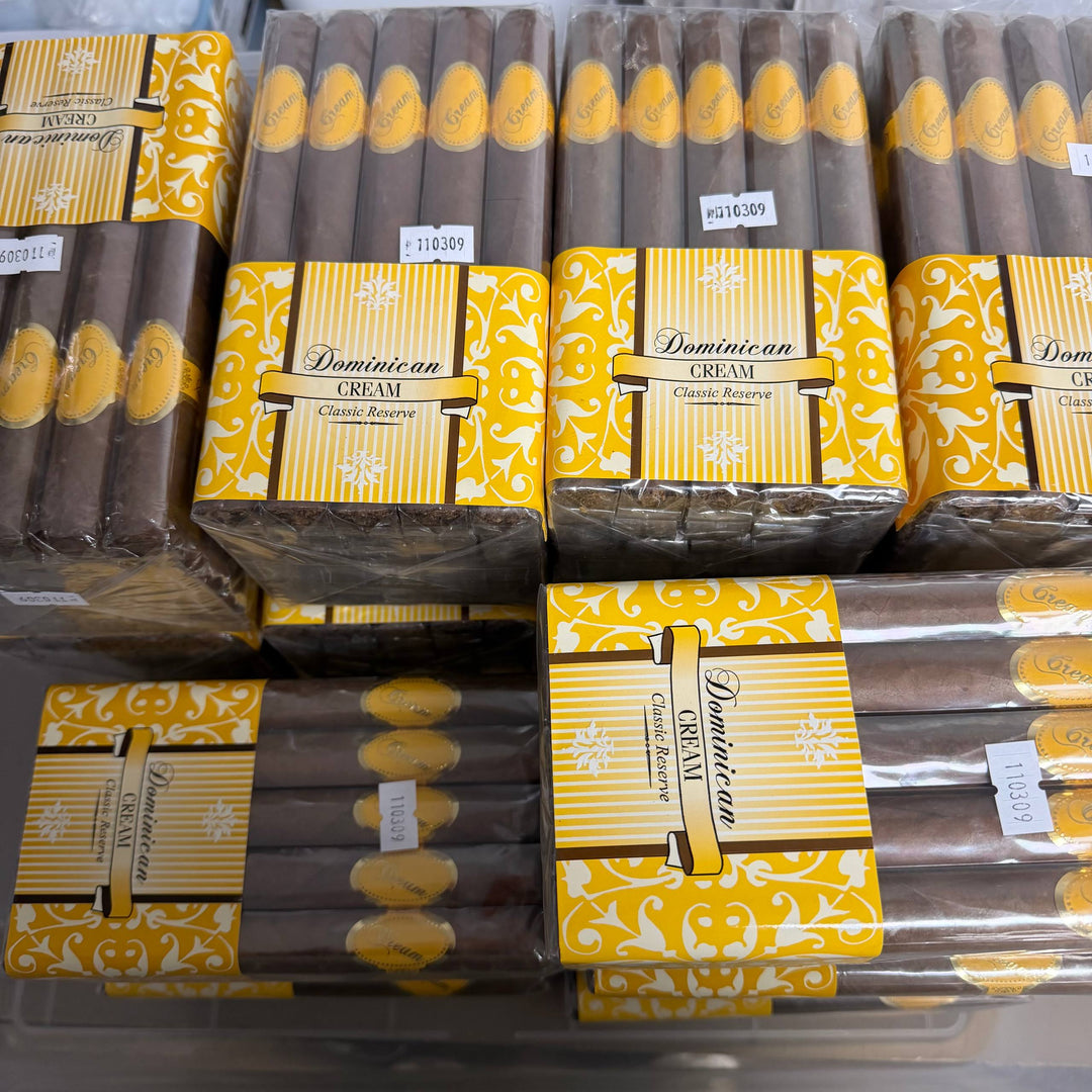 Dominican Cream Churchill -Damaged-