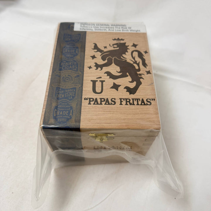 Liga Privada Unico Serie Papas Fritas Petit Corona -Damaged-