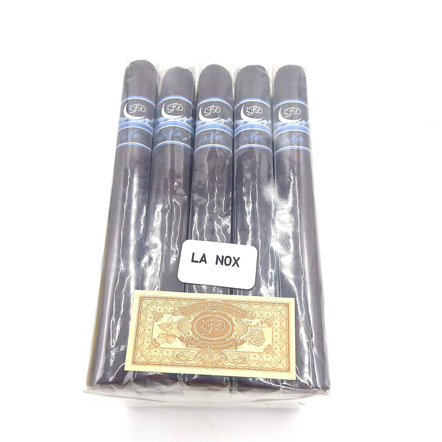 Sorry, La Flor Dominicana Limited Edition La Nox Toro image not available now!