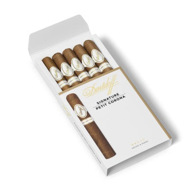 Sorry, Davidoff Signature Series Petite Corona  image not available now!