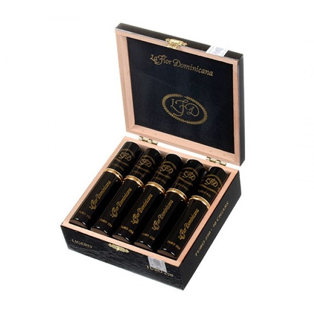 Sorry, La Flor Dominicana Ligero L-250 Robusto Tubos  image not available now!